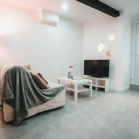 Appartement Neuf Et Moderne Dans Le Centre Ville Bagnols-sur-Ceze Luaran gambar